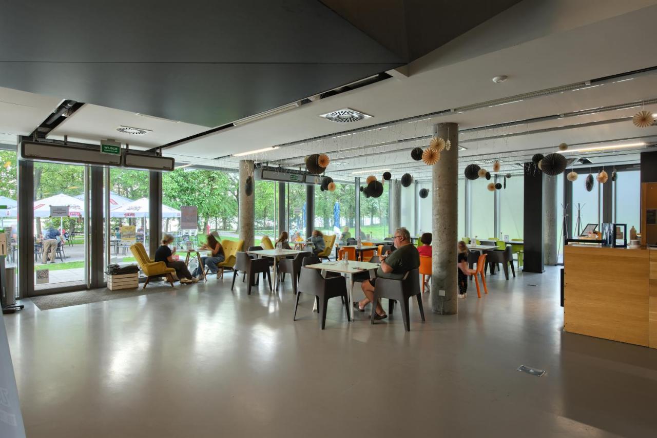 Fala Park Wolsztyn Exteriör bild